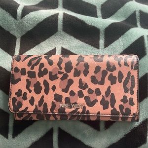 Nine West leopard  print wallet.